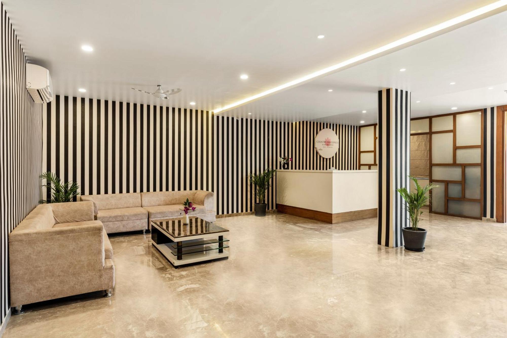 Hotel Seasons Sajjangarh Udajpur Zewnętrze zdjęcie