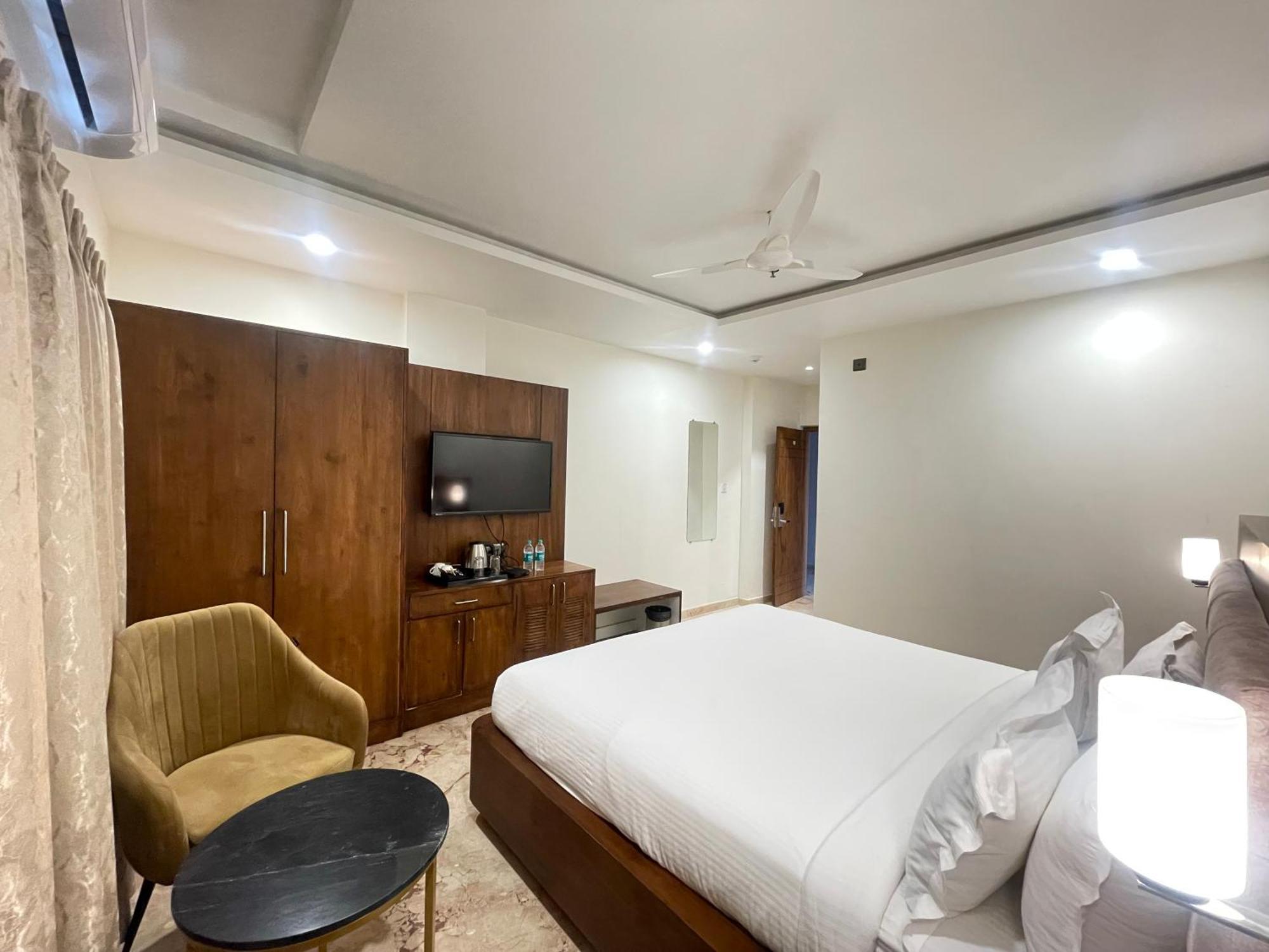 Hotel Seasons Sajjangarh Udajpur Zewnętrze zdjęcie